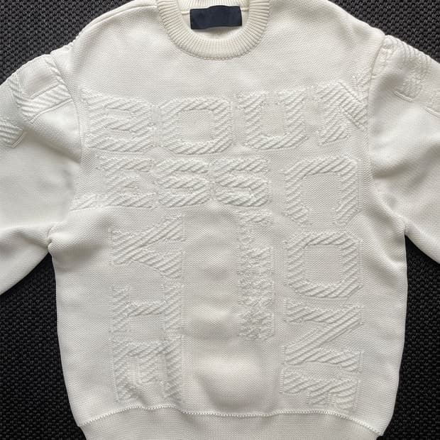 준지 엠블럼 니트 스웨터