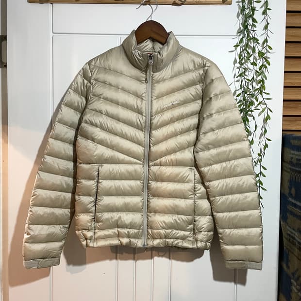 덕다운 경량패딩