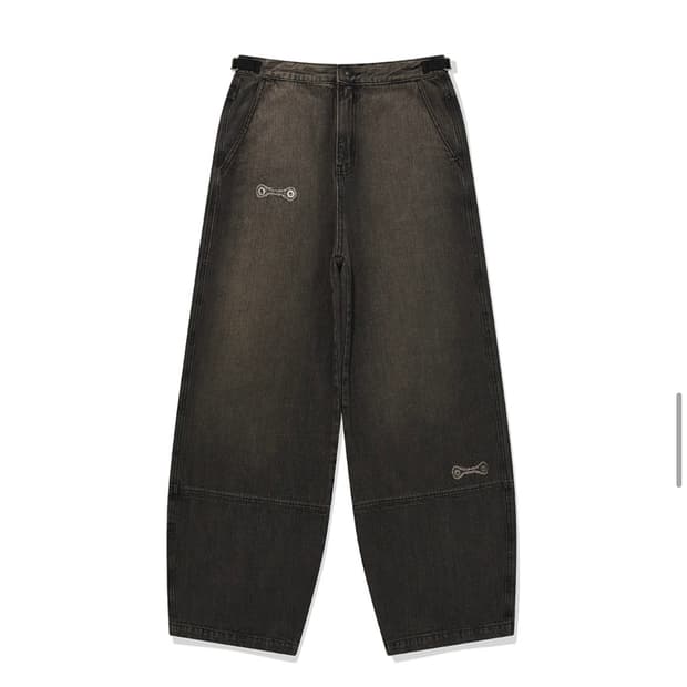 카락터 빈티지 블랙 데님 팬츠