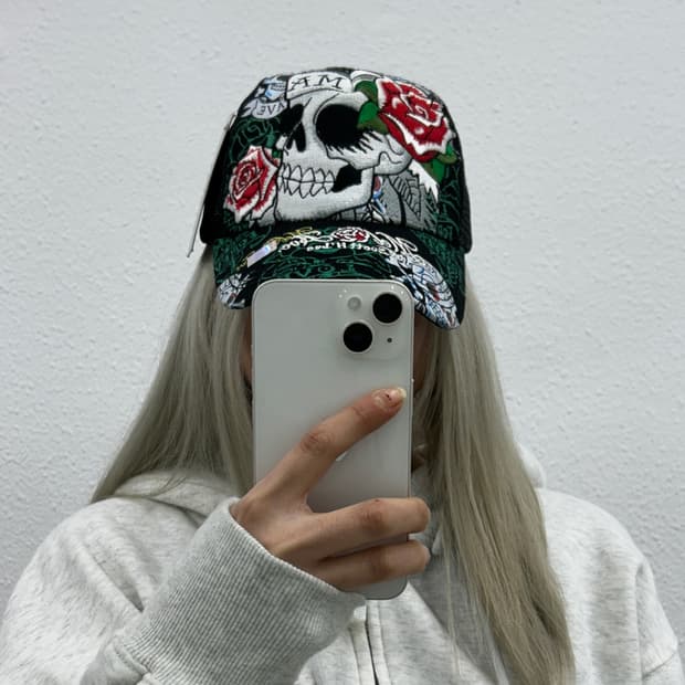 MEL AVE by Scott H Lee 2000s 스컬 타투 펑크 볼캡