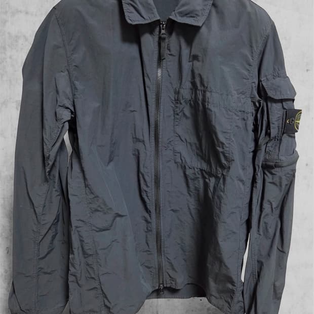 백화점판) 스톤아일랜드 나슬란 오버셔츠 L(105)