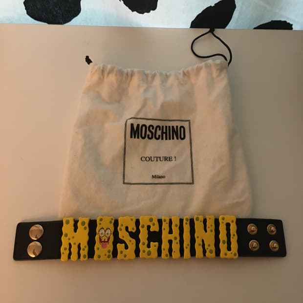 모스키노x제레미스캇 Spongebob leather bracelet