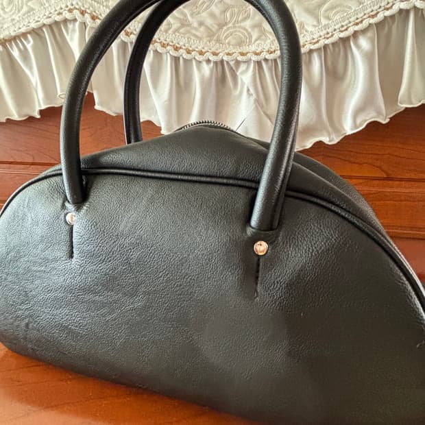 썸웨어버터 바게트 백 22년