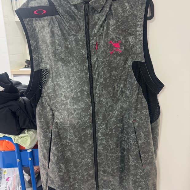 오클리 테크 베스트 XL