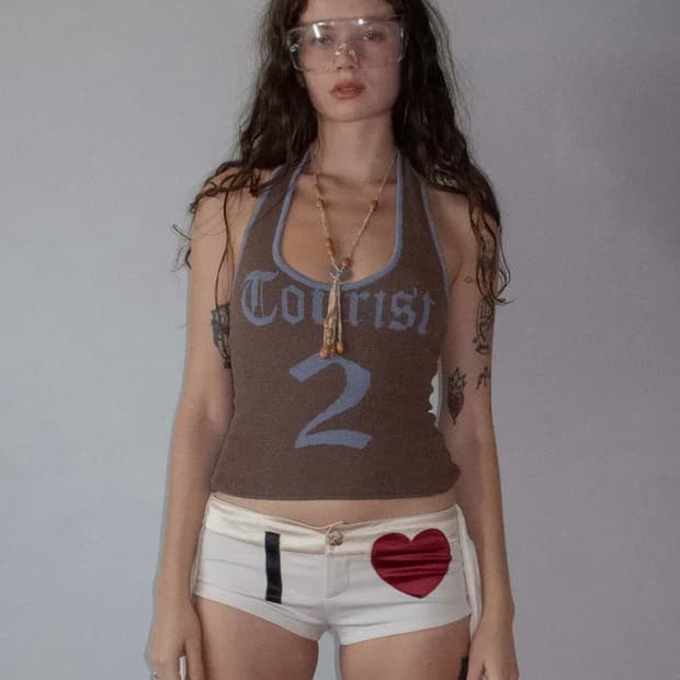 스컬프터 투어리스트 니트 홀터넥 탑