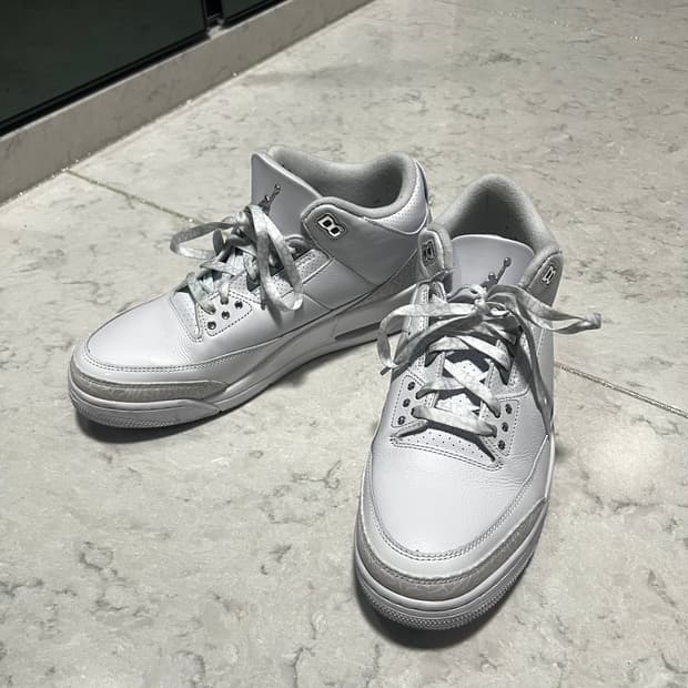 조던 레트로 화이트 실버