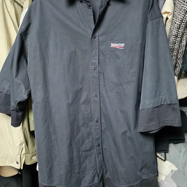 발렌시아가 레이어드 반팔셔츠 105