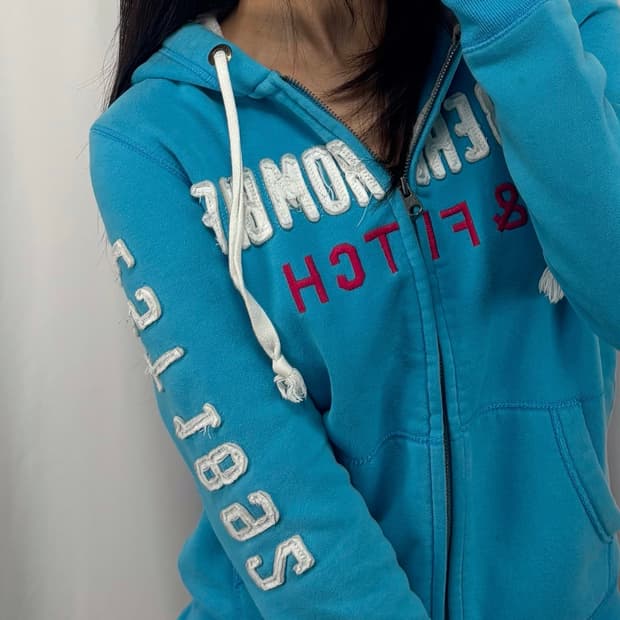 아베크롬비 블루 자수로고 후드집업