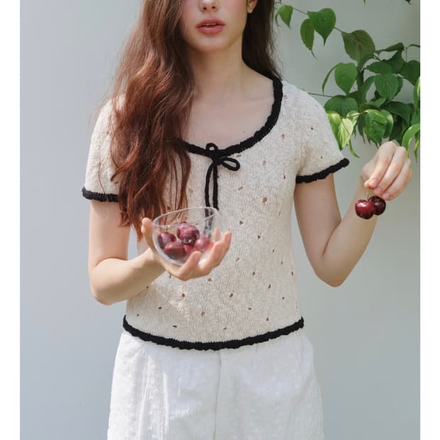더오유 썸머 펀칭 하프 슬리브 니트