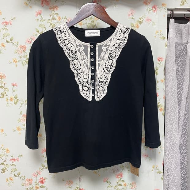 레이스 헨리넥 칠부 티