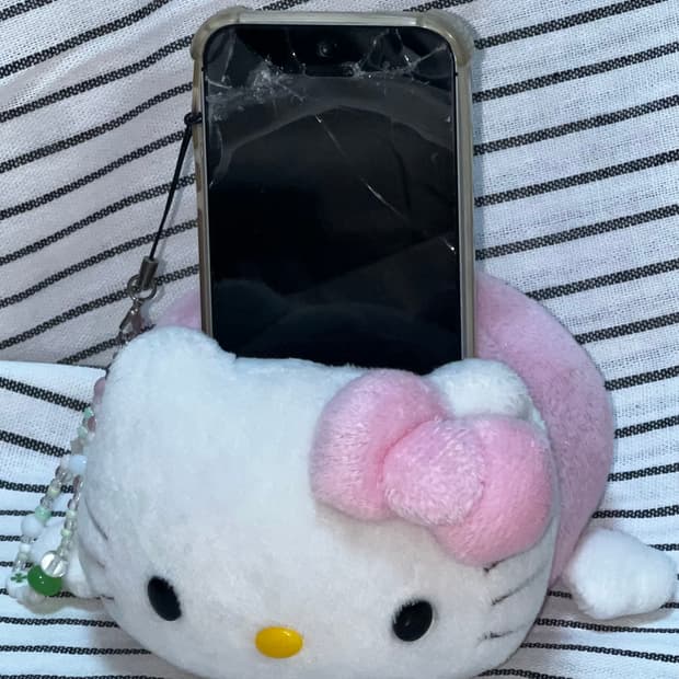 [단종상품, 최종가격] 헬로키티 휴대폰 거치대 폰 홀더