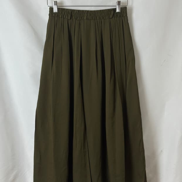 카키 롱 스커트