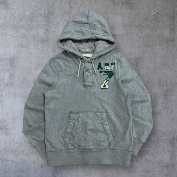 아베크롬비 y2k 스몰 로고 그레이 후드티
