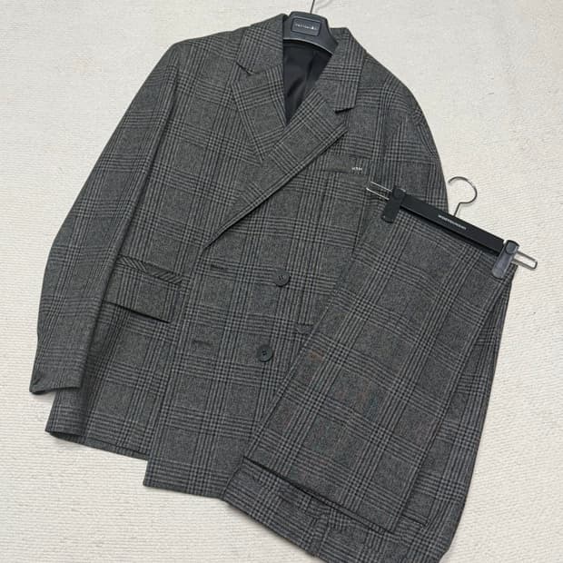 [48/46] 23fw 우영미 메인체크 셋업