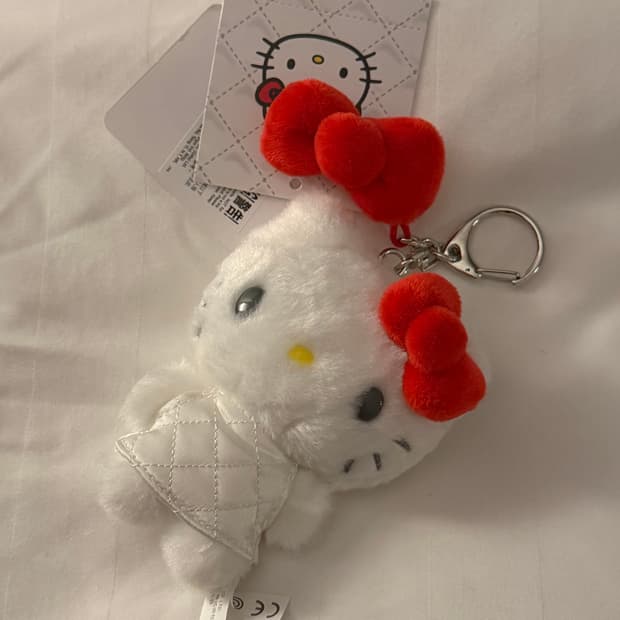 헬로키티 산리오샵 미니어처 퀼트 키링