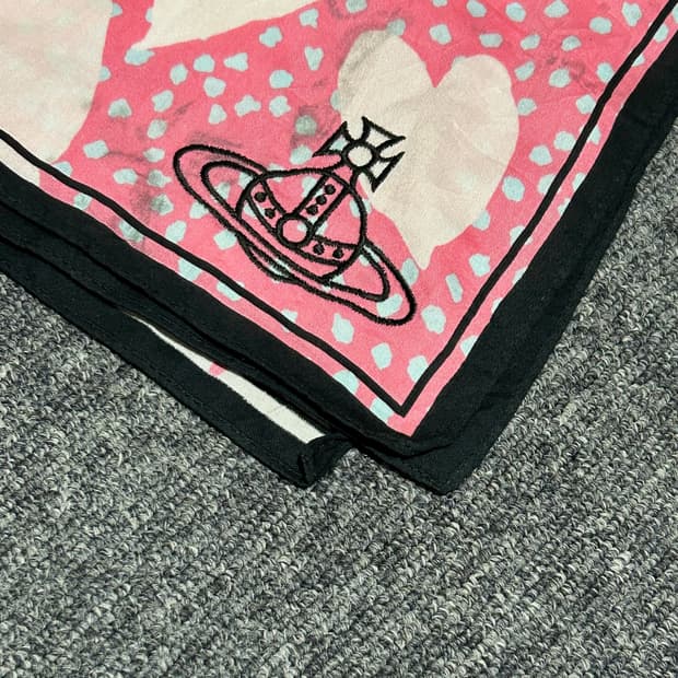 Pink Vivianne westwood scraf/비비안웨스트우드