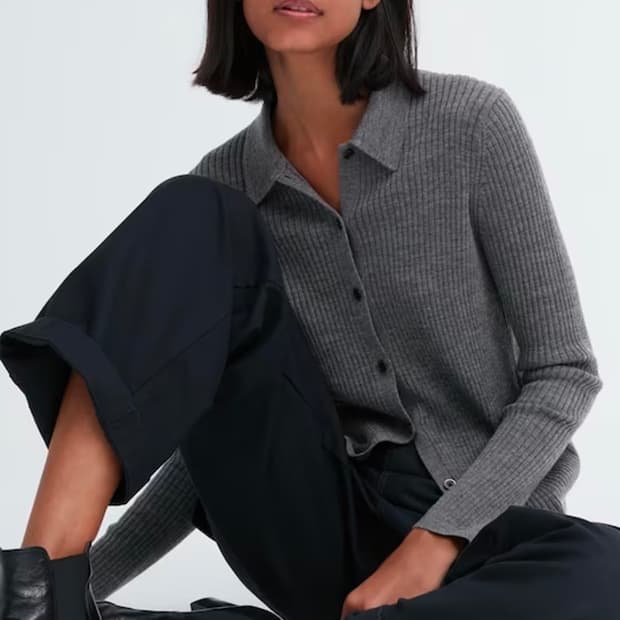 유니클로 가디건 니트 탑