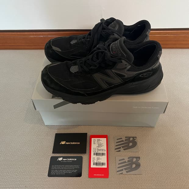 무료배송 - Made in USA 뉴발란스 990v6(트리플블랙) 270