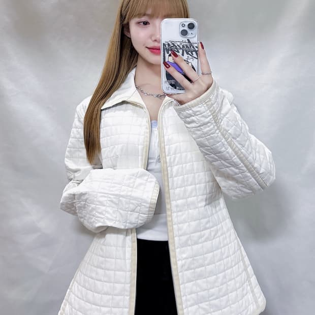 버버리 정품 투웨이 화이트 퀼팅 자켓 