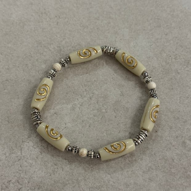 스네일 포인트 실버 팔찌