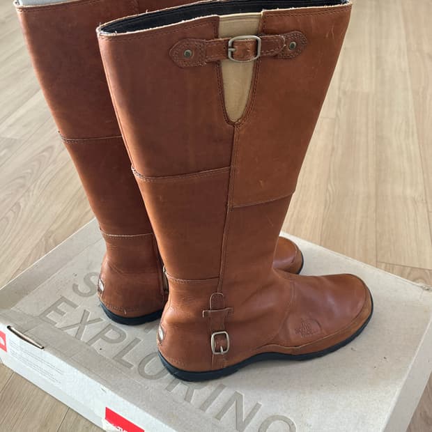 North Face Camryn Women's knee high boot