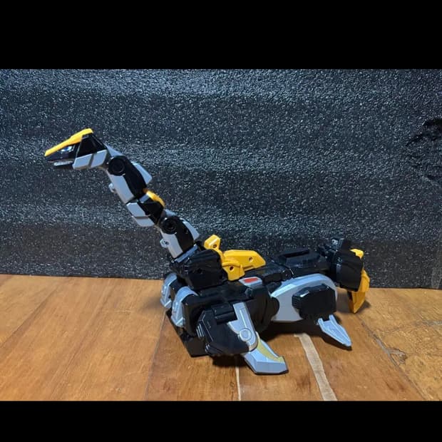 다이노코어 플레시오 피규어 로봇 장난감 인테리어 소품