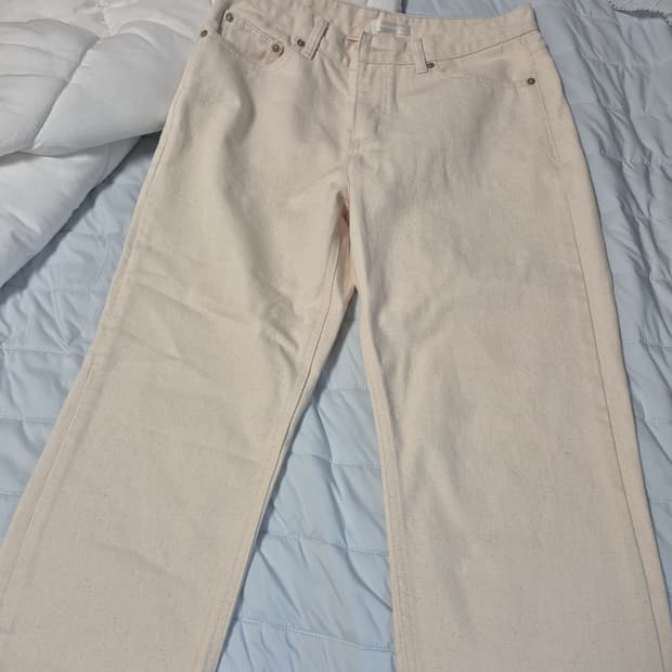 오더아카이브 미니멀 와이드 크림진 28