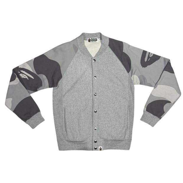 베이프 아카이브 카모패턴 스웨터 바시티 스타디움 자켓