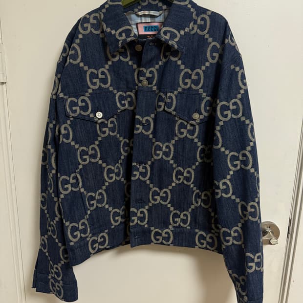 구찌 GG 점보 데님 자켓 52 사이즈 거의 새상품