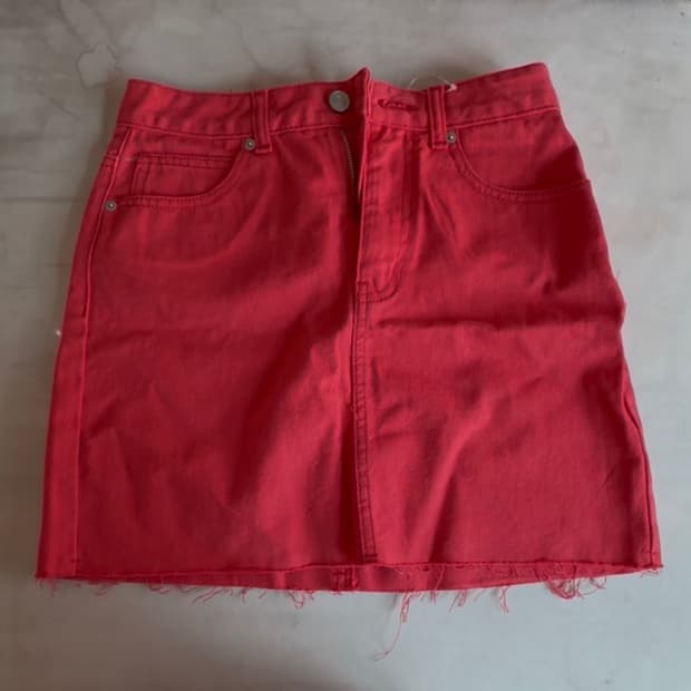 vintage red mini skirt 