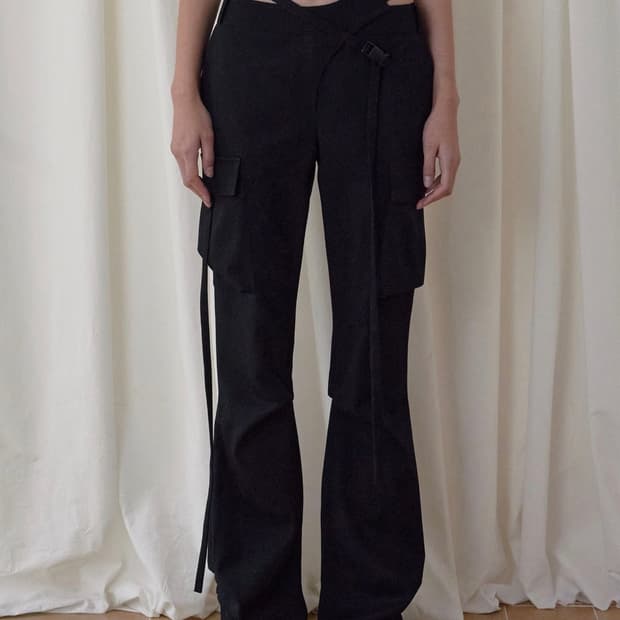 보헤미안서울 HEMLINE TUCK CARGO PANTS