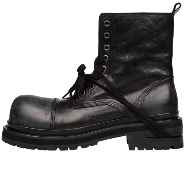 구매글 쏘유레슈어 X 코인서울 부츠 270 구합니다 ㅠㅠ