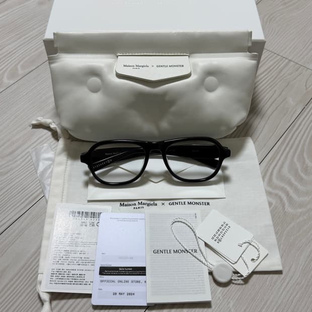 마르지엘라 젠틀몬스터 MM113 블랙