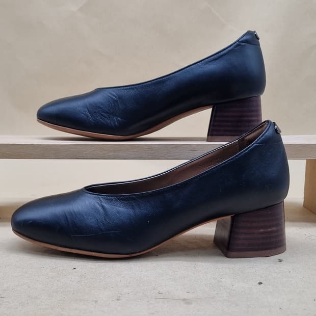 TOCCO 여성구두 37 240 굽5