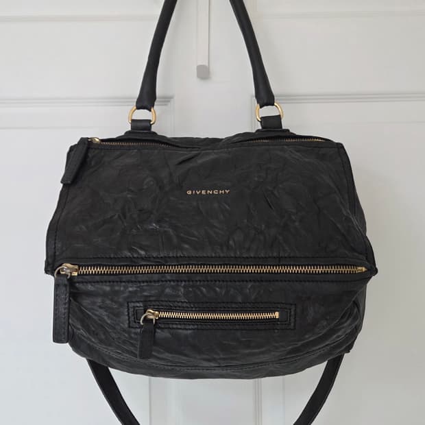 지방시 판도라 링클 레더 미디움