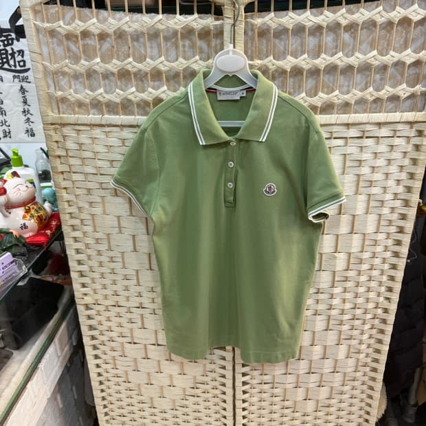 66 정품 몽클레어 반팔 팝니다