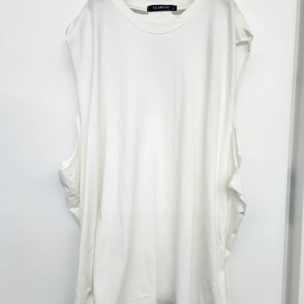 오버핏 디스트로이 컷팅 슬리브리스