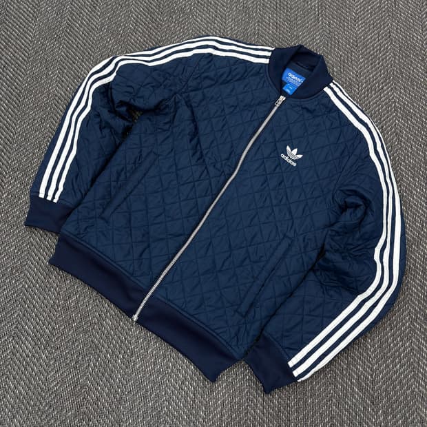 아디다스 경량패딩 네이비