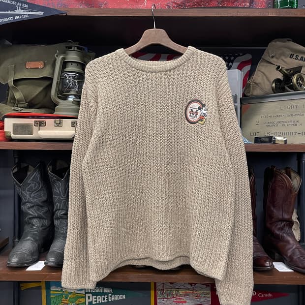 디즈니 클래식 어센틱 미키마우스 자수 로고 니트 스웨터