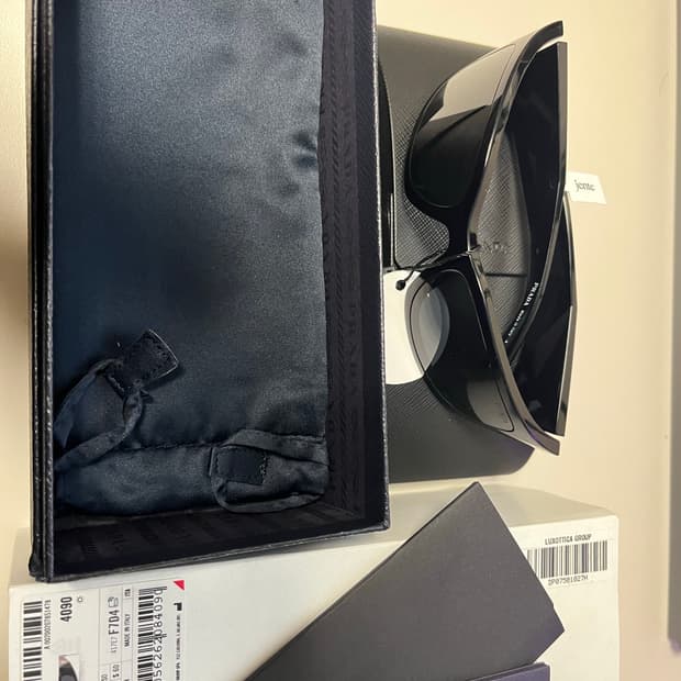 프라다 칸예 선글라스