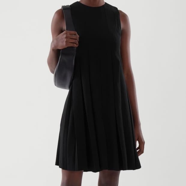 코스 플리티드 점프수트