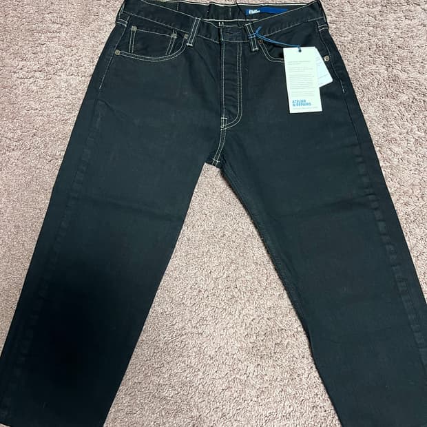 아뜰리에리페어 블랙 데님 팬츠