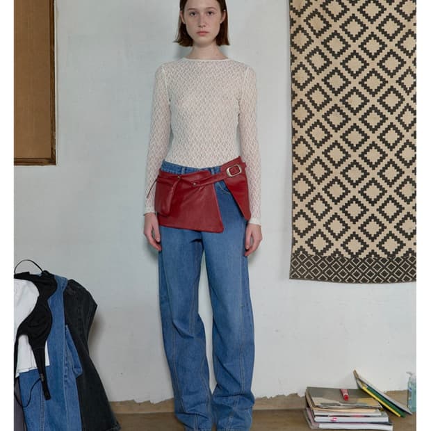 아옵트 레이스 시스루 탑