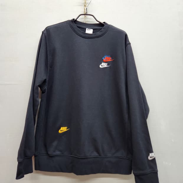 나이키 멀티 스우시 로고자수 맨투맨 L(XL) 남여공용