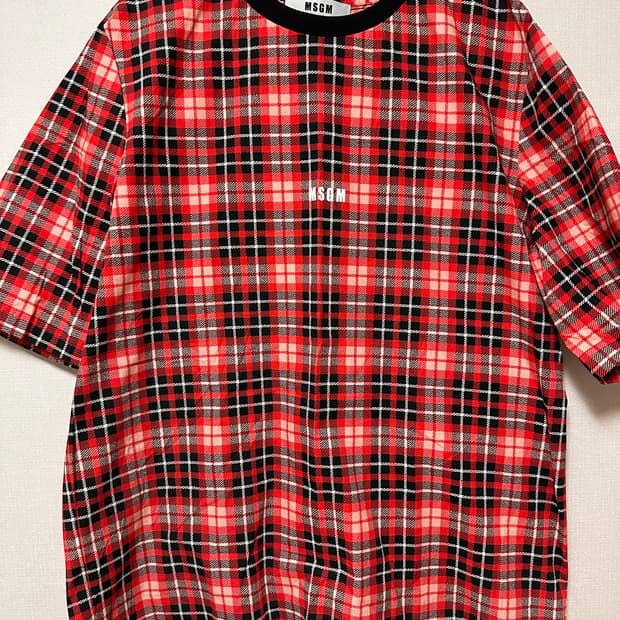 (탭만 뗀 새제품!!) MSGM 체크 반팔티 46