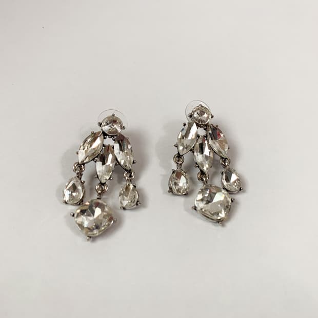 JOLIE by EDWARD SPIERS 크리스털 커스튬 이어링