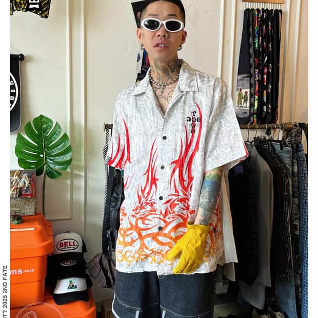 90-00‘s DOG TOWN 1/2 Trinal Flame Shirt