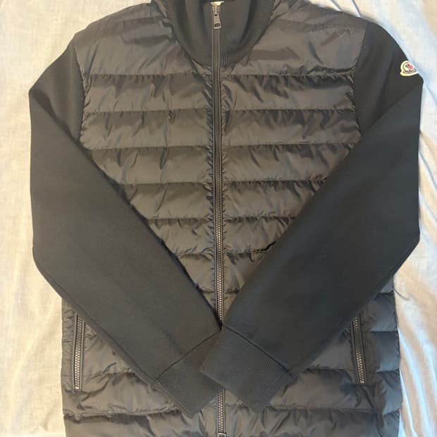 몽클레어 니트패딩 블랙 L 24fw