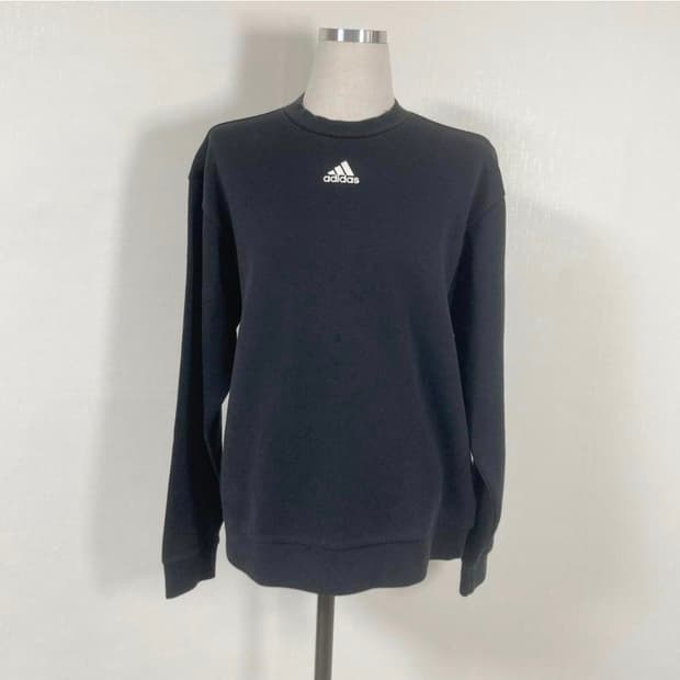 아디다스블랙맨투맨