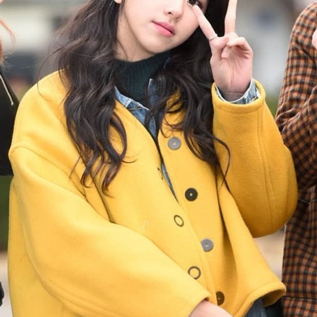 스튜디오 톰보이 V넥 울자켓 